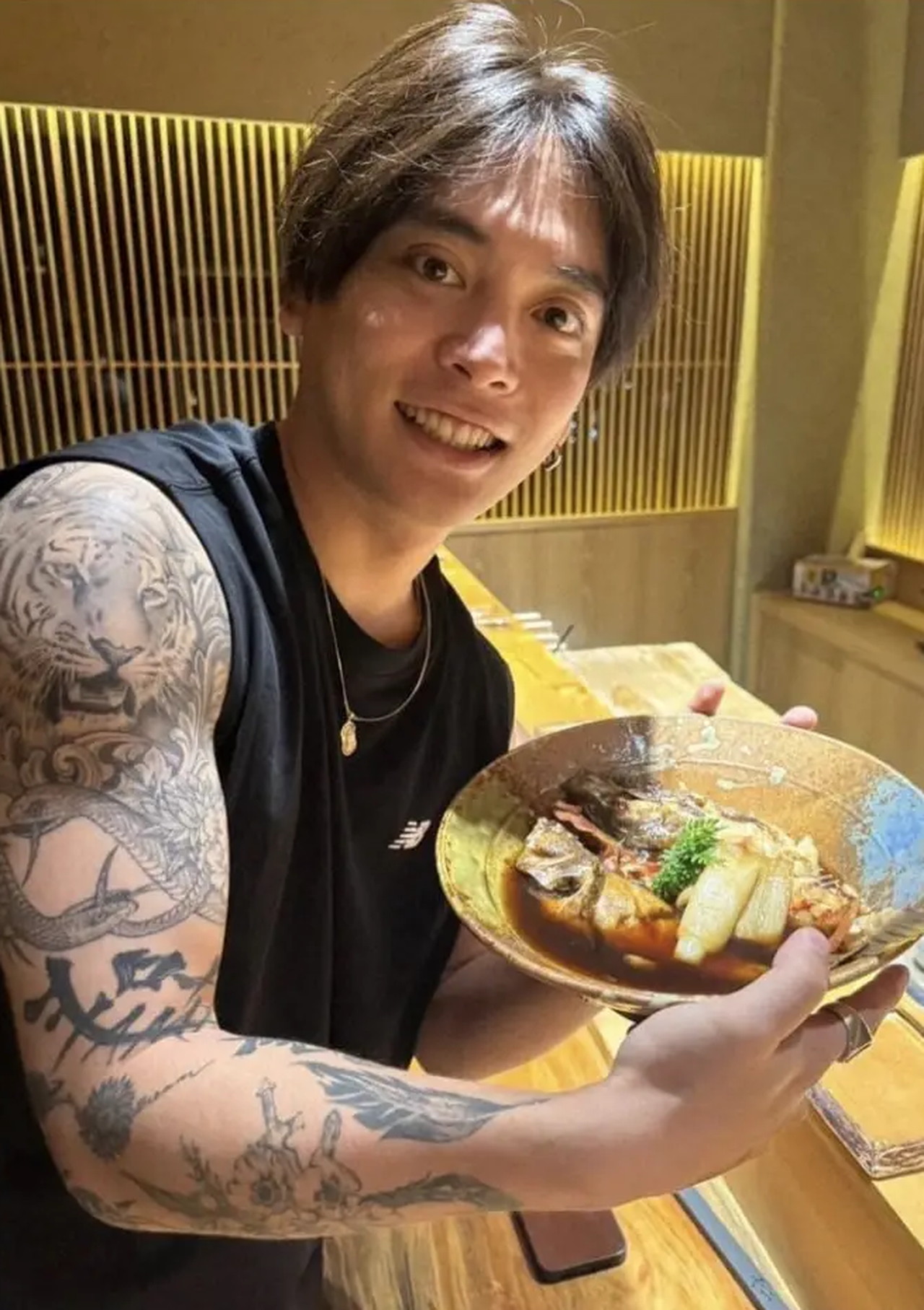 優里 タトゥー インスタグラム