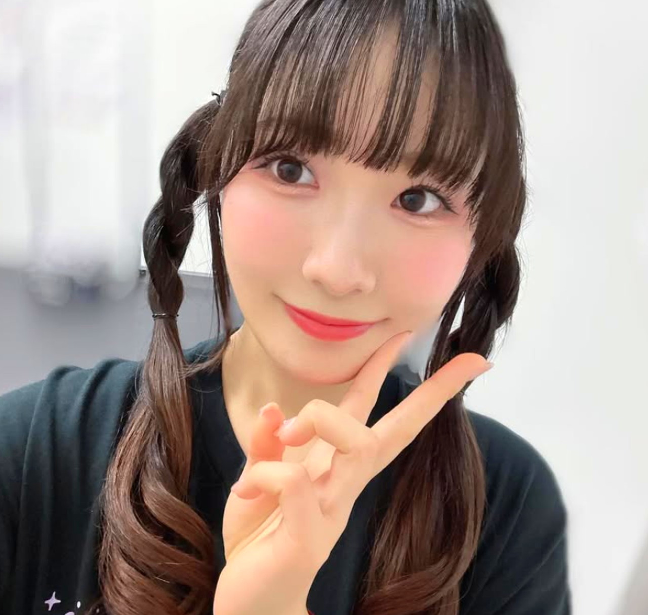 坂倉花 インスタグラム