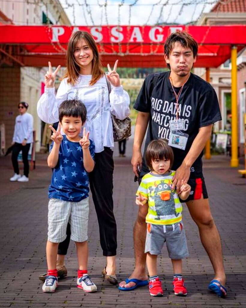 箕輪厚介 妻 三香 子供 X