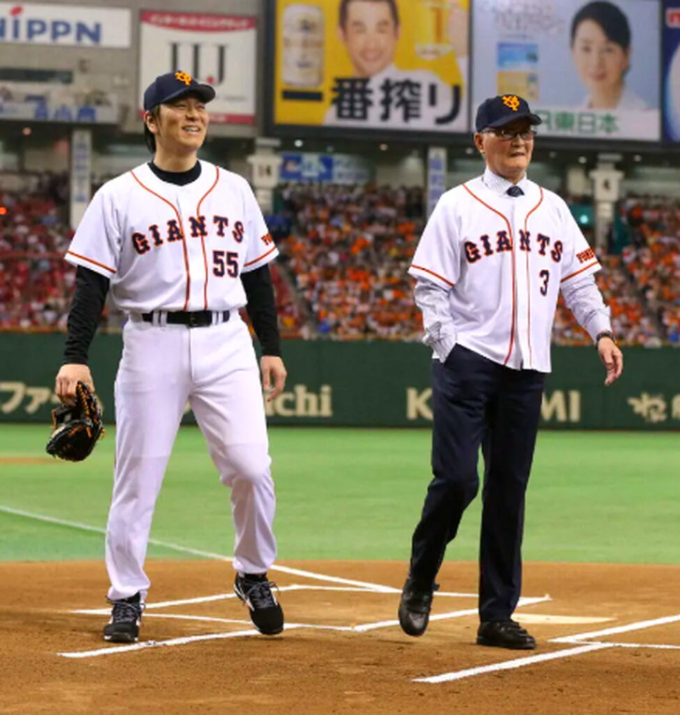 長嶋茂雄 松井秀喜 始球式 スポニチ